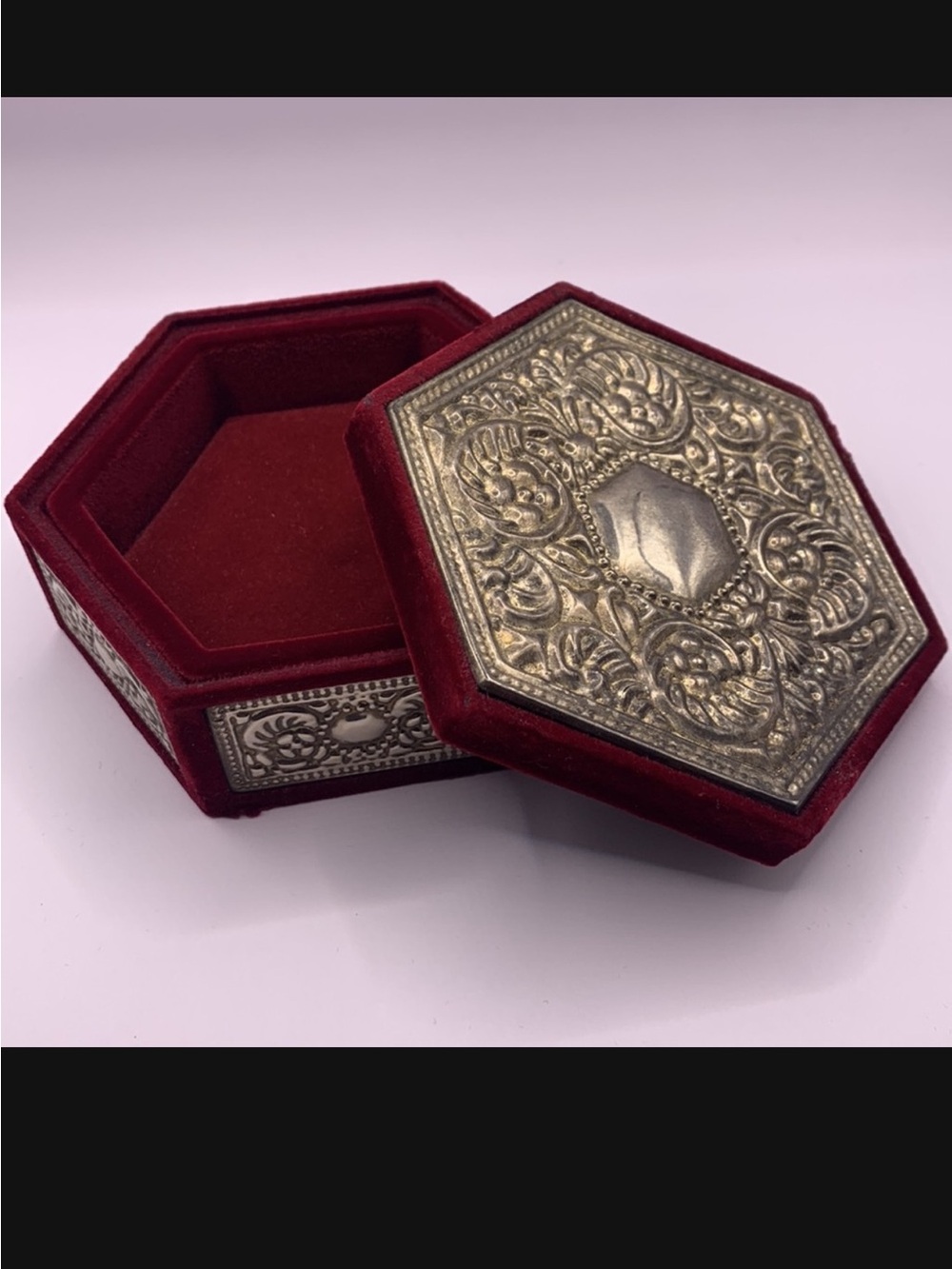 SALE!! Vintage silver tone and velvet jewelry box.